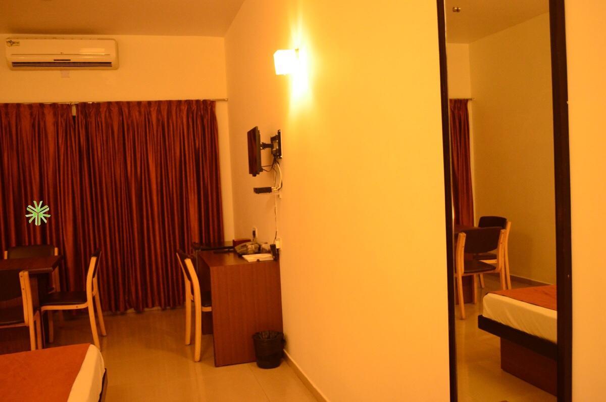 Hotel Century Executive Udupi Zewnętrze zdjęcie
